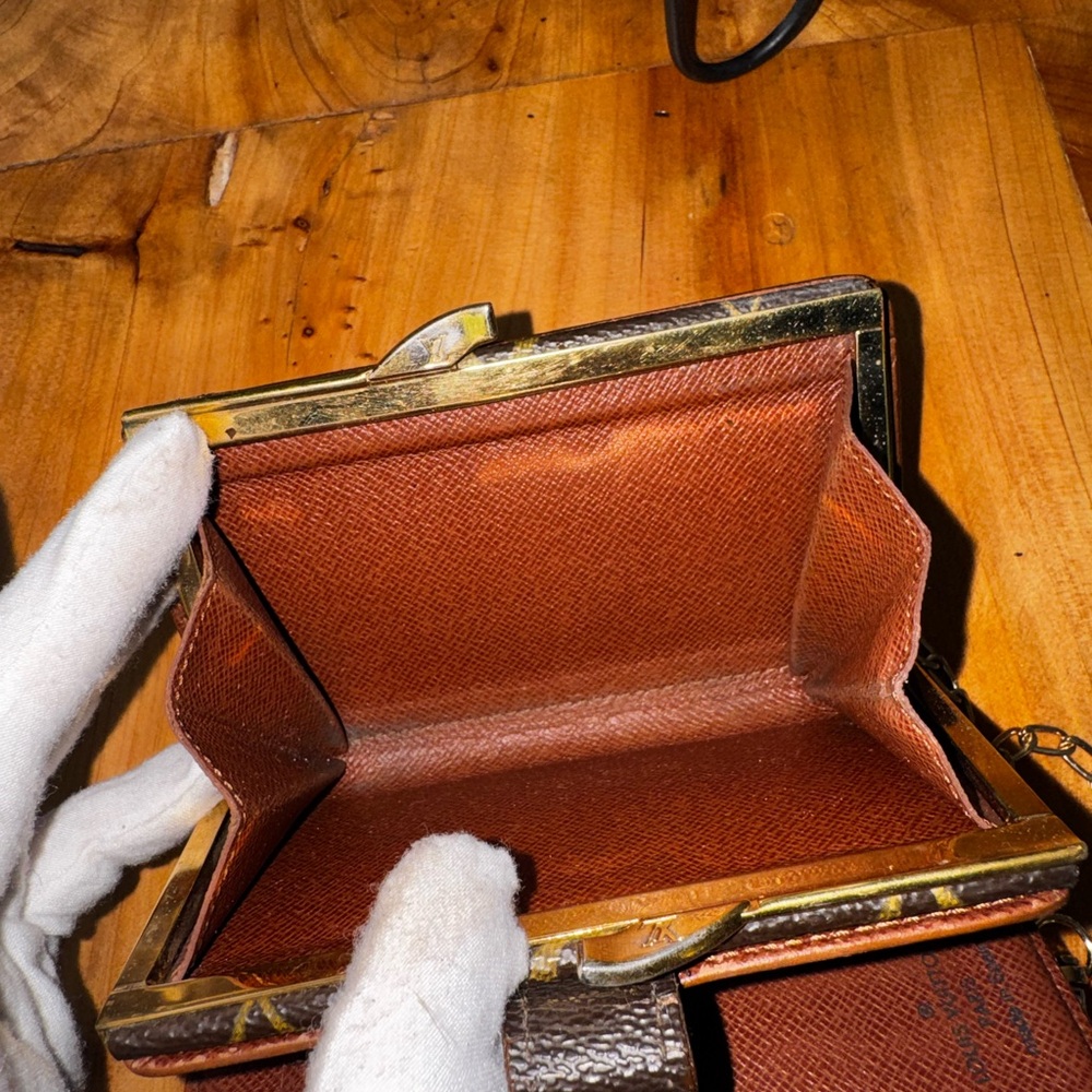 Louis Vuitton French purse, wallet, monogram, vintage kiss Lock brown gold - Picture 14 of 16